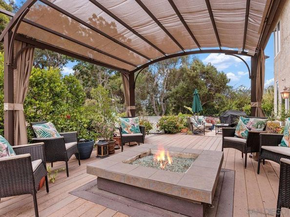 2238 Oceanview Rd, Oceanside CA 92056