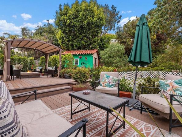 2238 Oceanview Rd, Oceanside CA 92056