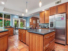 2238 Oceanview Rd, Oceanside CA 92056