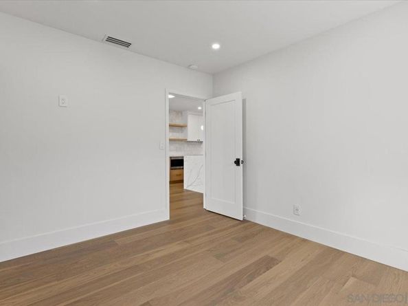 5027 E Mountain View Dr, San Diego CA 92116