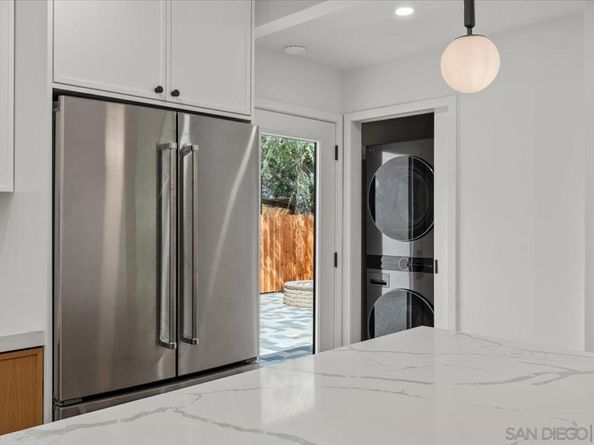 5027 E Mountain View Dr, San Diego CA 92116