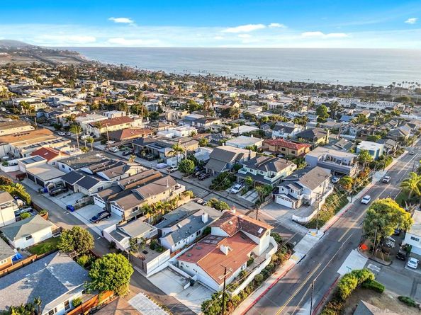 407 Birmingham Dr., Cardiff By The Sea CA 92007