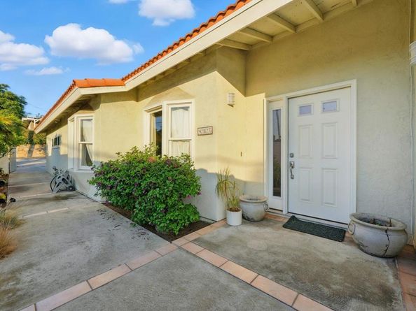 407 Birmingham Dr., Cardiff By The Sea CA 92007