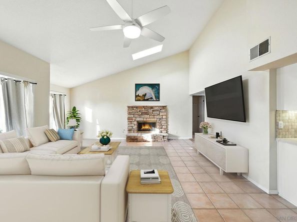 407 Birmingham Dr., Cardiff By The Sea CA 92007