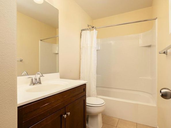 1110 Calabria St, Santee CA 92071