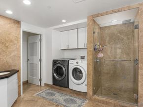 645 Front St 2004, San Diego CA 92101
