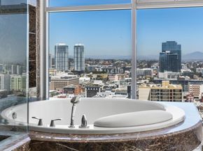 645 Front St 2004, San Diego CA 92101