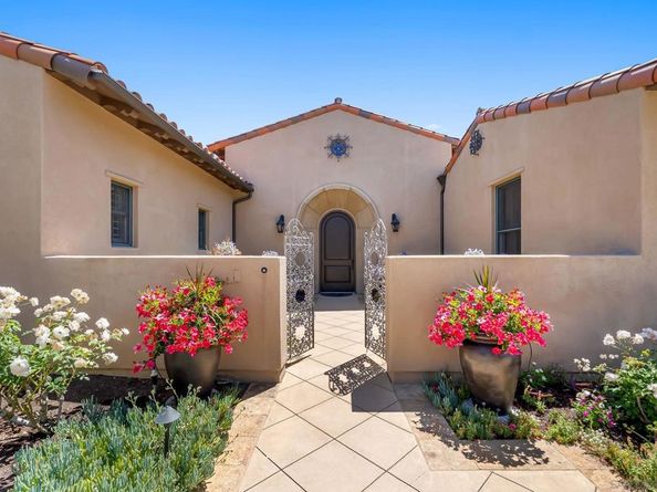 17075 San Antonio Rose Ct, San Diego CA 92127