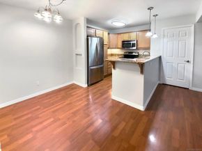 5252 Balboa Arms Dr 171, San Diego CA 92117