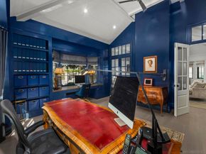 1009 Solymar Drive, La Jolla CA 92037