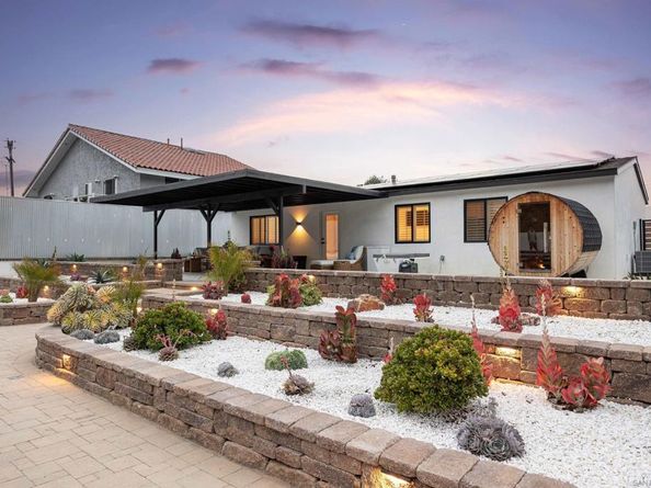 3011 Lloyd St, San Diego CA 92117