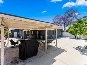 240 Ledgewood Ln, San Diego CA 92114
