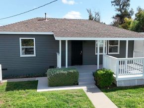 1011 Knowles Ave., Carlsbad CA 92008