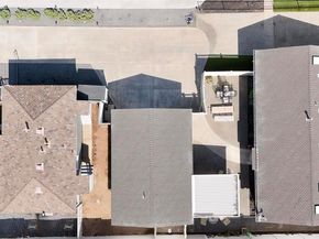 1011 Knowles Ave., Carlsbad CA 92008