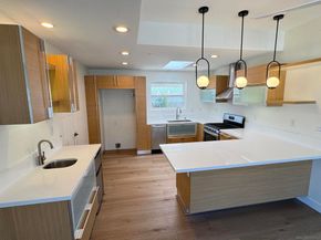 1011 Knowles Ave., Carlsbad CA 92008