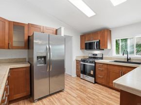 14955 Avenida Venusto 26, San Diego CA 92128