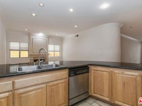 10364 Almayo Avenue 103, Los Angeles CA 90064
