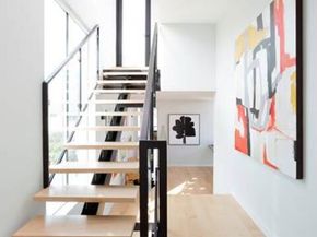 708 Hampton Drive, Venice CA 90291