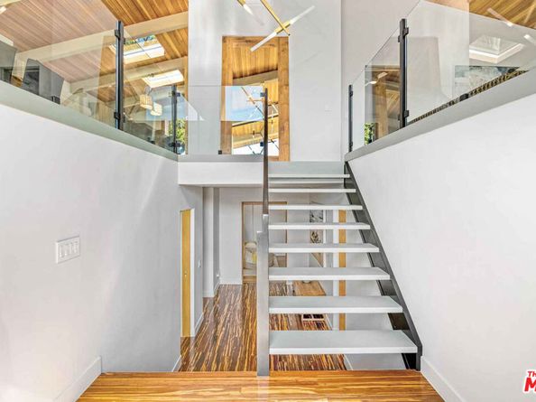 31851 Sea Level Drive, Malibu CA 90265