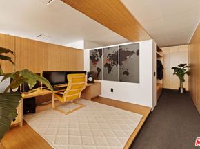 1155 S Grand Avenue 2107, Los Angeles CA 90015