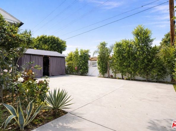 10554 Lanark Street, Sun Valley CA 91352
