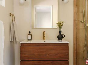 5129 Chester Street, Los Angeles CA 90032