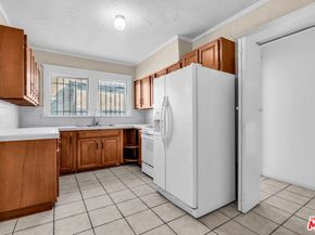 1412 S Victoria Avenue, Los Angeles CA 90019