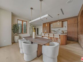 14000 Otsego Street, Sherman Oaks CA 91423