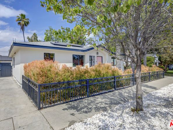 11465 Cumpston Street, North Hollywood CA 91601