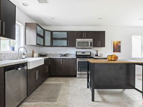 11465 Cumpston Street, North Hollywood CA 91601