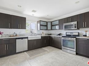 11465 Cumpston Street, North Hollywood CA 91601