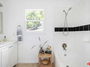 11465 Cumpston Street, North Hollywood CA 91601