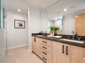 11651 Missouri Avenue, Los Angeles CA 90025