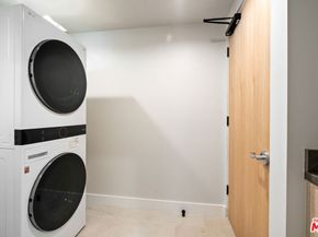 11651 Missouri Avenue, Los Angeles CA 90025