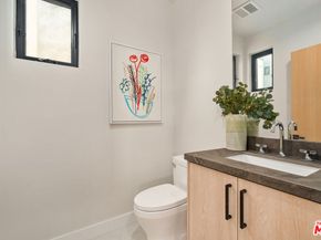 11651 Missouri Avenue, Los Angeles CA 90025