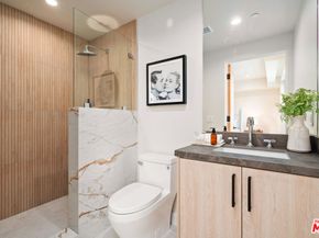 11651 Missouri Avenue, Los Angeles CA 90025