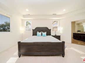 9849 Dreams Lane, San Fernando CA 91345