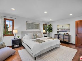 2504 Ocean Avenue, Venice CA 90291