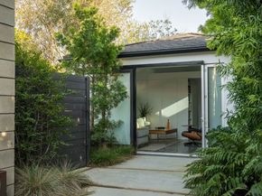 1060 Nowita Place, Venice CA 90291