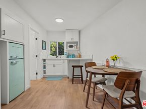 5603 Heatherdale Drive, Los Angeles CA 90043