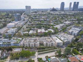 1318 Roxbury Drive 219, Los Angeles CA 90035