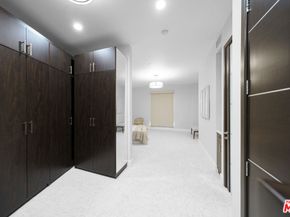 1318 Roxbury Drive 219, Los Angeles CA 90035