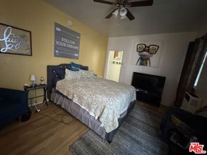 20 Breeze Avenue, Venice CA 90291