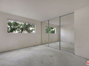 11645 Montana Avenue 215, Los Angeles CA 90049