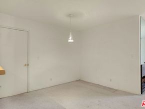 11645 Montana Avenue 215, Los Angeles CA 90049