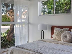 20330 Bryant Street, Winnetka CA 91306