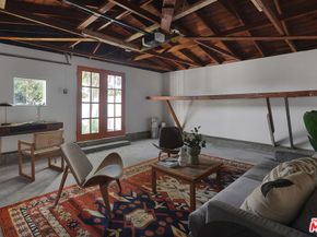 20330 Bryant Street, Winnetka CA 91306