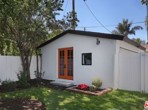 20330 Bryant Street, Winnetka CA 91306