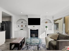 23924 De Ville Way D, Malibu CA 90265