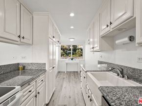 23924 De Ville Way D, Malibu CA 90265